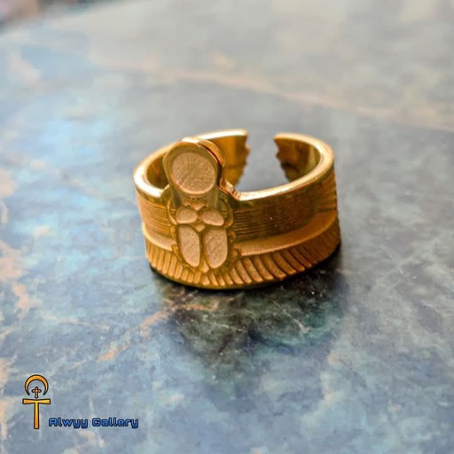 Scarab ring 