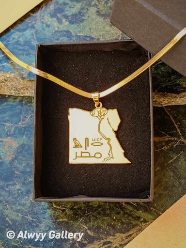 خريطة مصر بالاهرامات و الاسم عربي